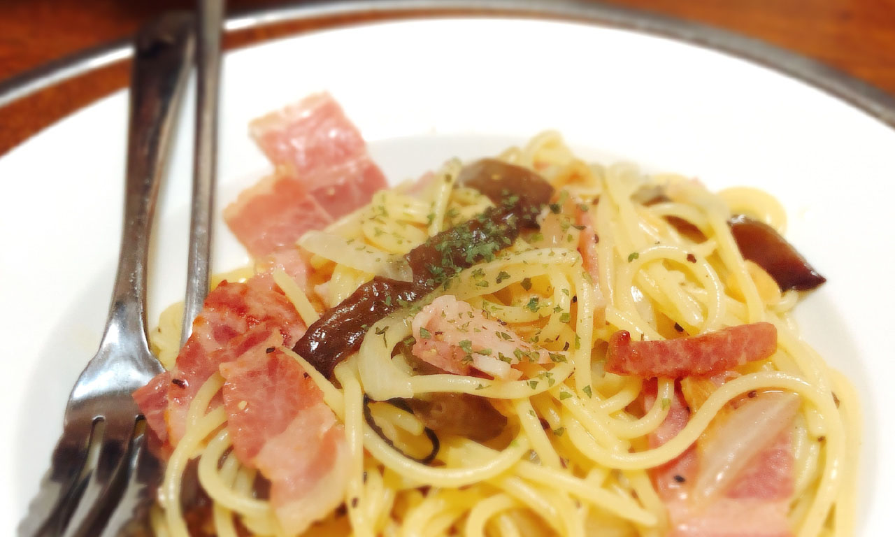 きくらげを使用したパスタ